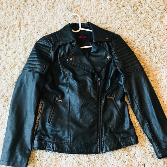 Jackets - Picture 2 of 3